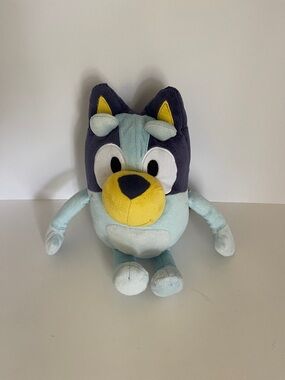 Bluey Talking Plush  13" Works